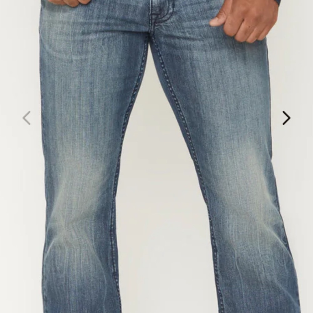 NWOT Cody James NEVER WORN Wyatt Boot Cut jeans, perfect condition